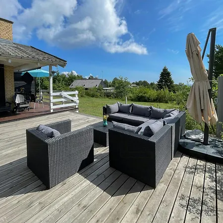 Summer Gem With Sea View On Helgenaes Hébergement de vacances