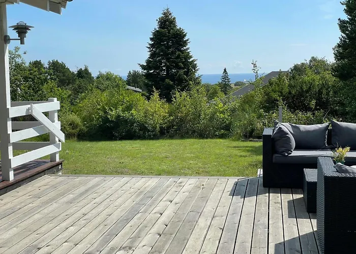 Summer Gem With Sea View On Helgenaes Hébergement de vacances